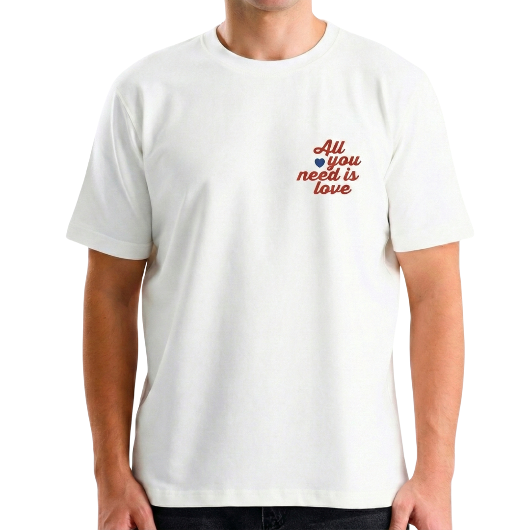 All You Need is Love Baskılı Beyaz T-shirt – Önlük Atölyesi