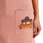 Hazır Nakışlı Önlükler - Dondurma Kırmızıbej