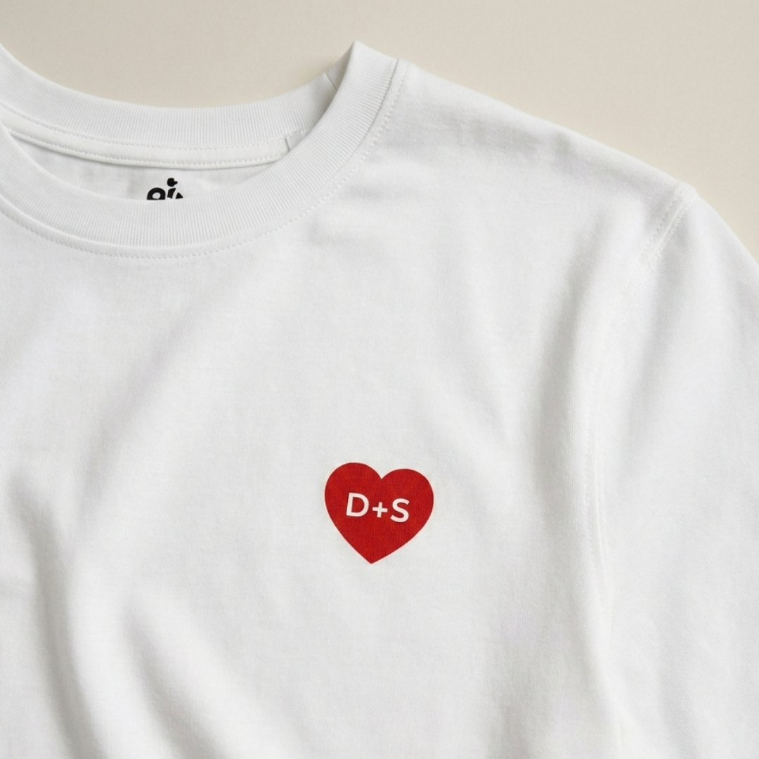 Kalp Baskılı T-shirt